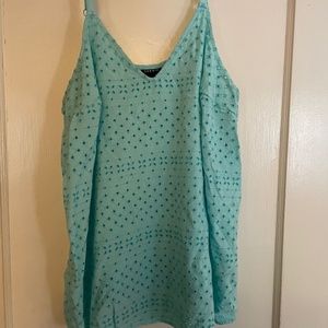Eyelet tank